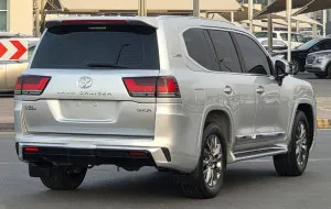 2009 Toyota Land Cruiser