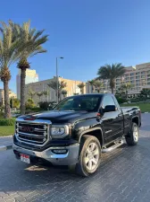 2018 GMC Sierra in dubai