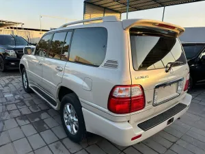 2003 Lexus LX 470