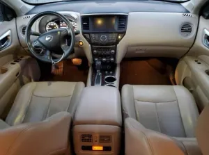 2016 Nissan Pathfinder