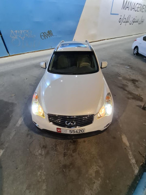 2014 Infiniti QX50 in dubai