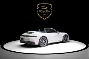 2025 Porsche 911 Carrera