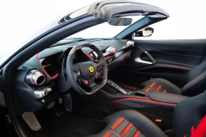 2022 فيراري 812 سوبر فاست