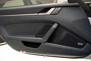 2025 Porsche 911 Carrera