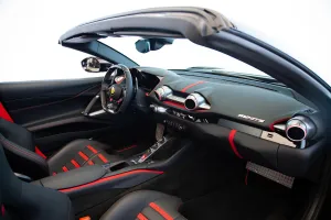 2022 فيراري 812 سوبر فاست