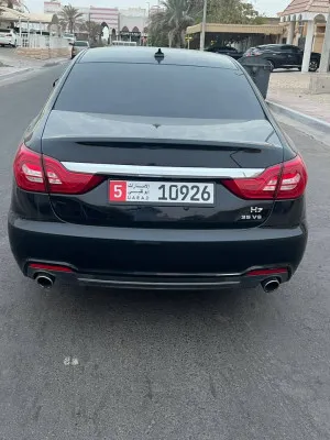 2019 Hongqi H7
