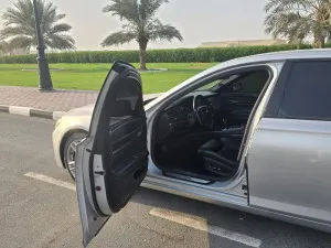 2012 بي أم دابليو الفئة - 7  