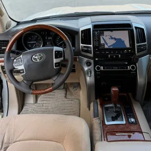 2014 Toyota Land Cruiser