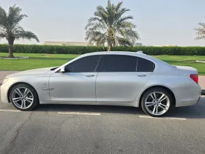 2012 بي أم دابليو الفئة - 7  