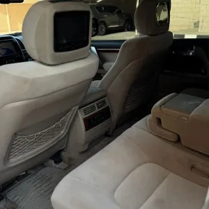 2014 Toyota Land Cruiser