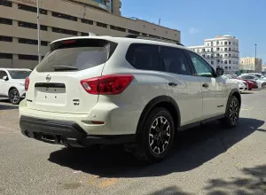 2020 Nissan Pathfinder