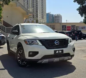 2020 Nissan Pathfinder