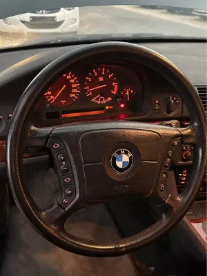 2000 BMW 5-Series