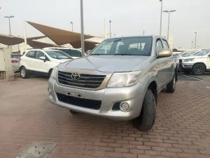2015 Toyota Hilux in dubai