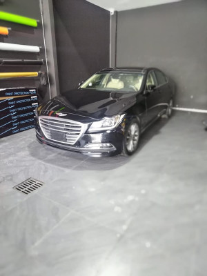 2015 Hyundai Genesis in dubai
