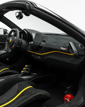 2020 Ferrari 488 Pista