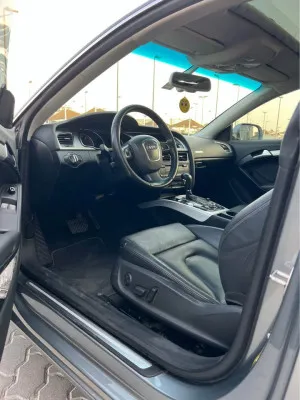 2010 اودي آي ٥