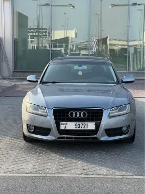 2010 اودي آي ٥