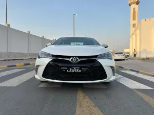 2016 Toyota Camry in dubai