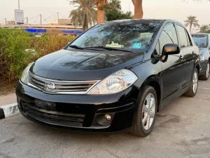 2012 نيسان تيدا in dubai