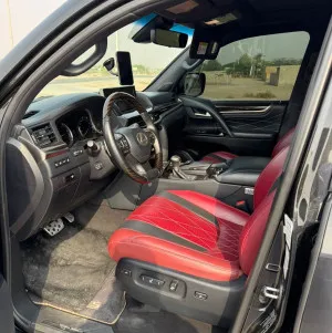 2019 Lexus LX 570