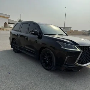2019 Lexus LX 570