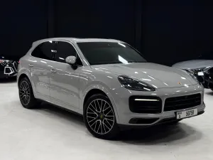 2020 Porsche Cayenne in dubai
