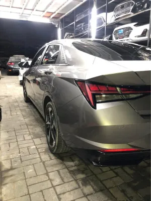 2021 هيونداي النترا