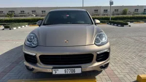 2016 Porsche Cayenne in dubai