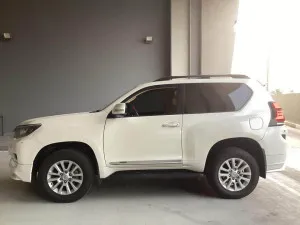 2017 Toyota Prado