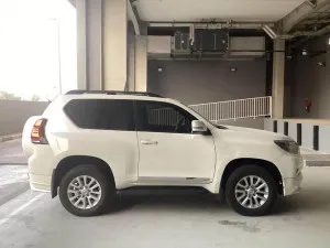 2017 Toyota Prado