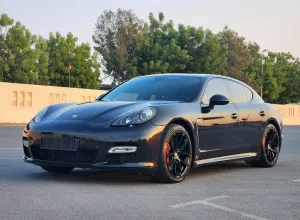 2012 بورش باناميرا in dubai