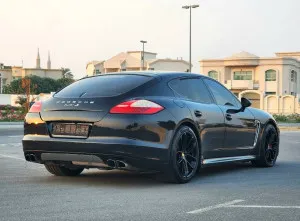 2012 بورش باناميرا