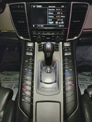 2012 بورش باناميرا