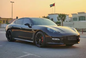 2012 بورش باناميرا