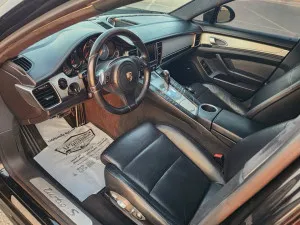 2012 بورش باناميرا