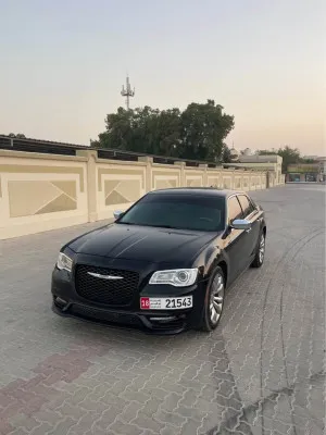 2018 كرايسلر ٣٠٠