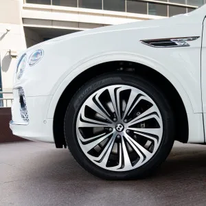 2023 Bentley Bentayga