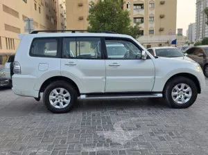 2013 ميتسوبيشي باجيرو