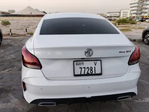 2022 MG GT