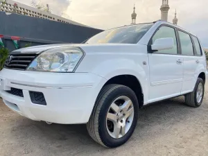 2006 نيسان اكس تريل in dubai