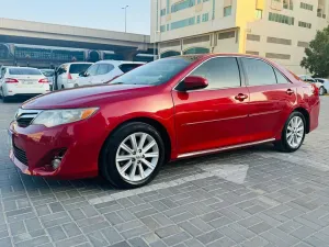 2014 تويوتا كامري