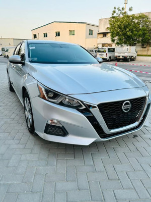 2020 Nissan Altima in dubai