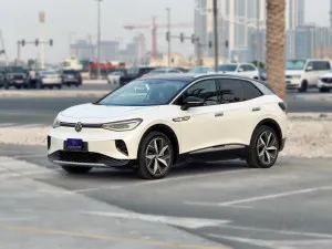 2022 فولجس فاجن اي دي ٤ in dubai