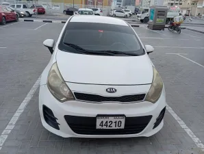 2015 كيا ريو  in dubai