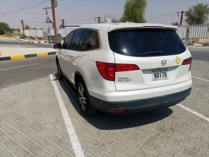 2016 هوندا بايلوت
