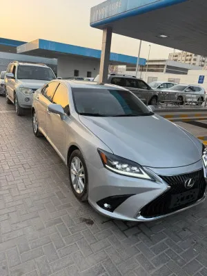 2011 Lexus ES