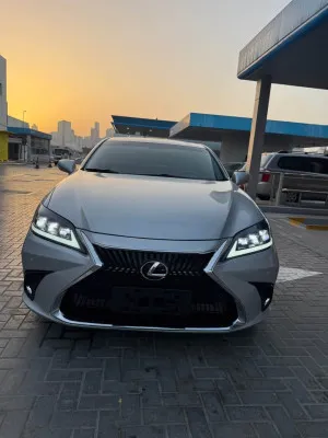 2011 Lexus ES