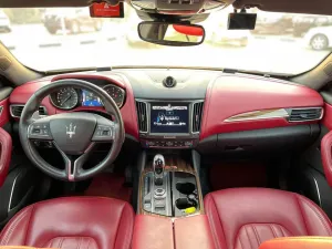 2017 Maserati LEVANTE