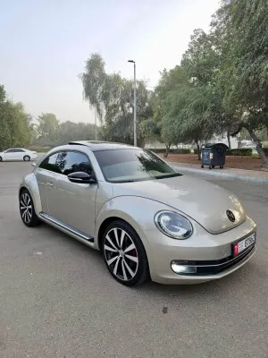 2016 Volkswagen Beetle in dubai